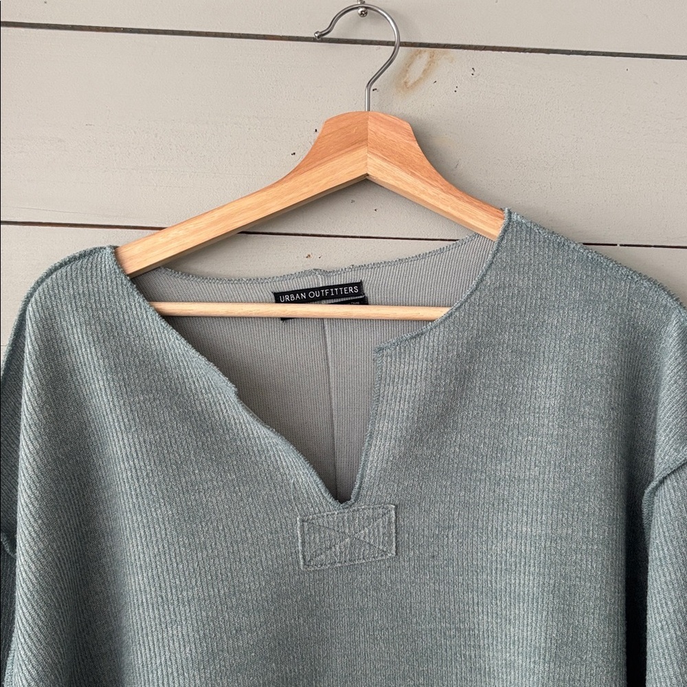Urban Outfitters Waffle Knit Top – Size Small (S/P) - Picture 6 of 8